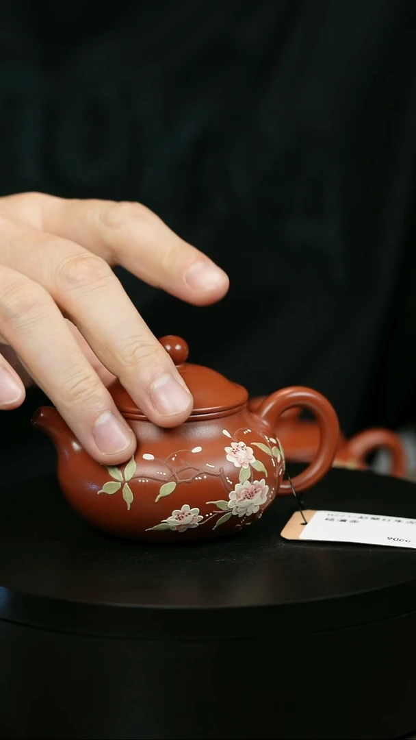 茶壶紫砂用****4H2237赵翠红朱泥堆绘潘壶