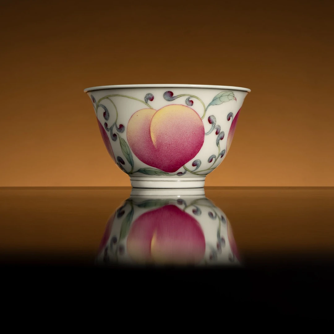 雅圣粉彩缠枝桃主人杯景德镇手工手绘茶具口径8.3高度5容量130