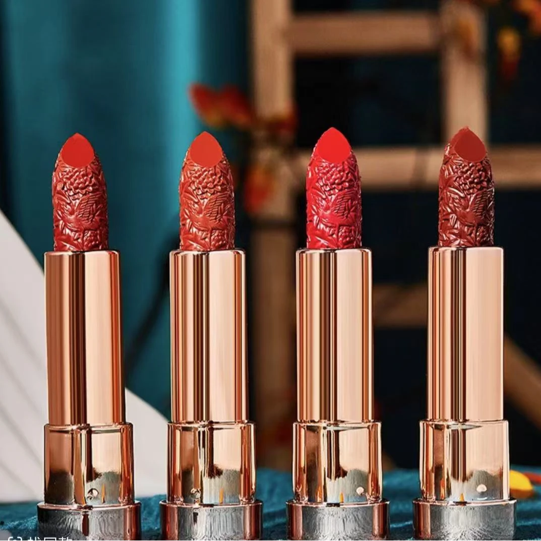 一鹿有你·雾光丝绒口红美容修饰不易沾杯不易掉色口红