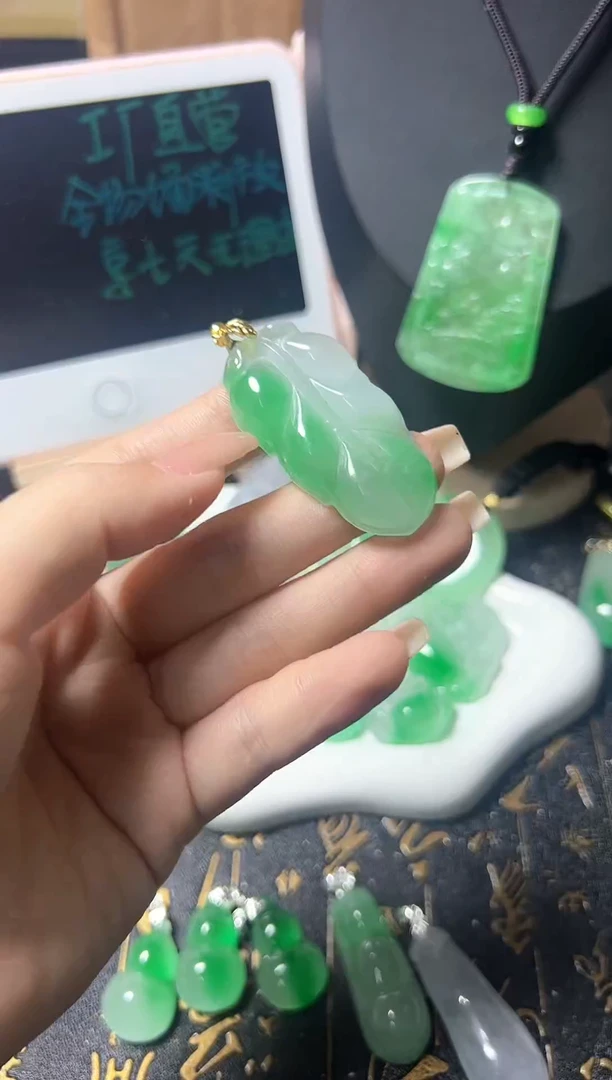 颈饰未镶嵌翡翠所见即所得，一图一物