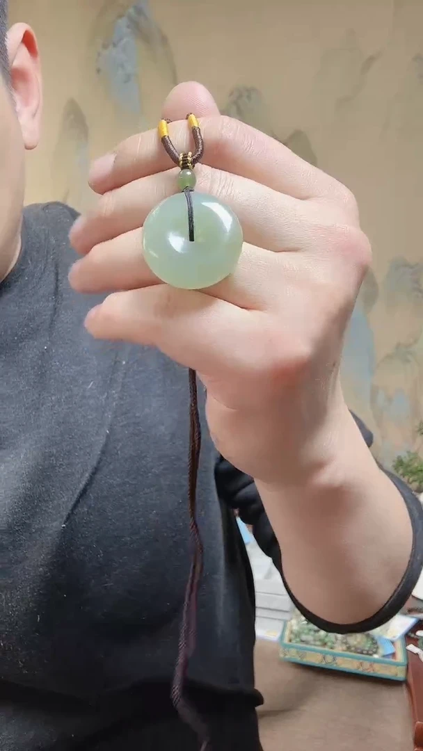 【闪购商品】和田玉颈饰未镶嵌.