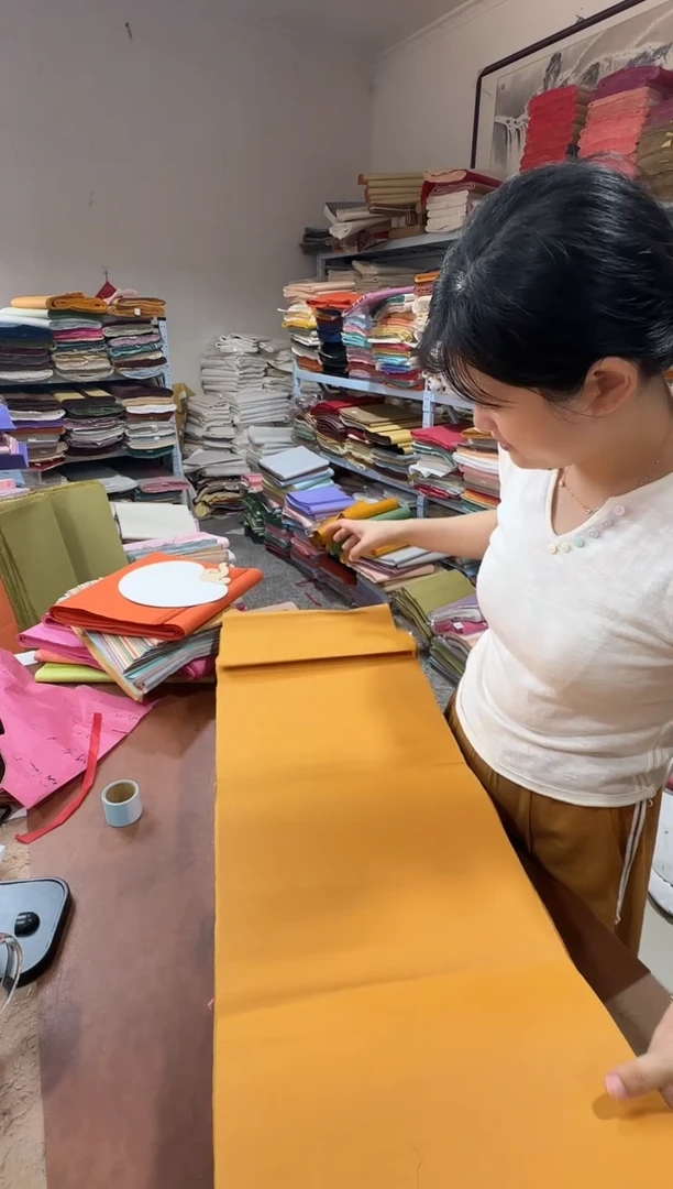 32*180纯褚皮光板LV25张