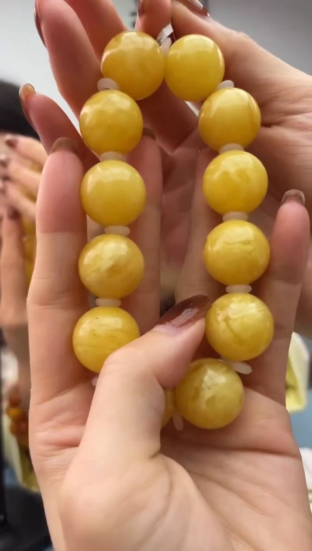 【闪购商品】蜜蜡珠宝奇石未镶嵌046，微瑕假一罚十