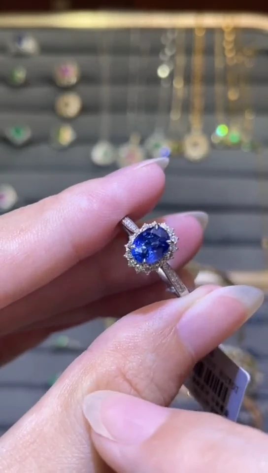 戒指蓝宝石18K金镶嵌1.18ct