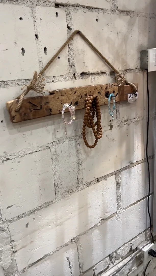 木（非红木类）挂件