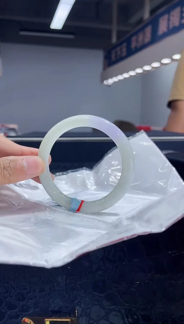 未镶嵌手镯翡翠15