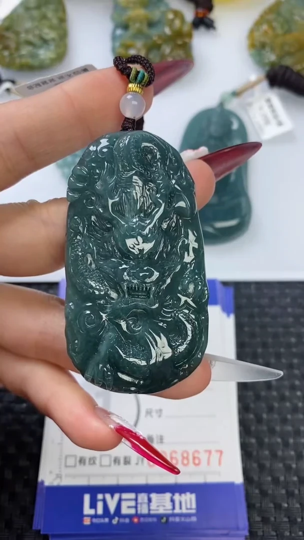 【闪购商品】翡翠颈饰未镶嵌1111111111111111