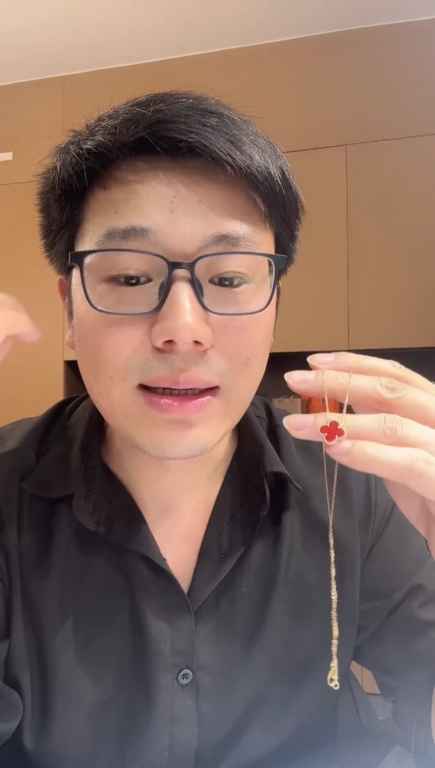 【闪购商品】玛瑙/玉髓套链18K金镶嵌红色k黄，四叶草套链GHJ25版