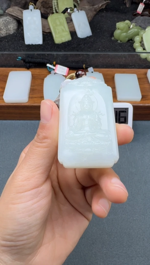 颈饰未镶嵌和田玉2