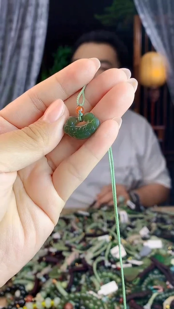 和田玉未镶嵌挂件多样性发货拍一发一