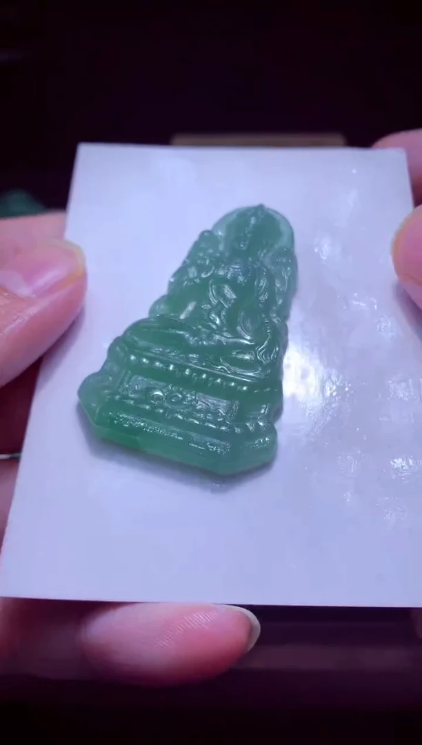 未镶嵌定制翡翠用****7天然缅甸翡翠A货毛货吊坠
