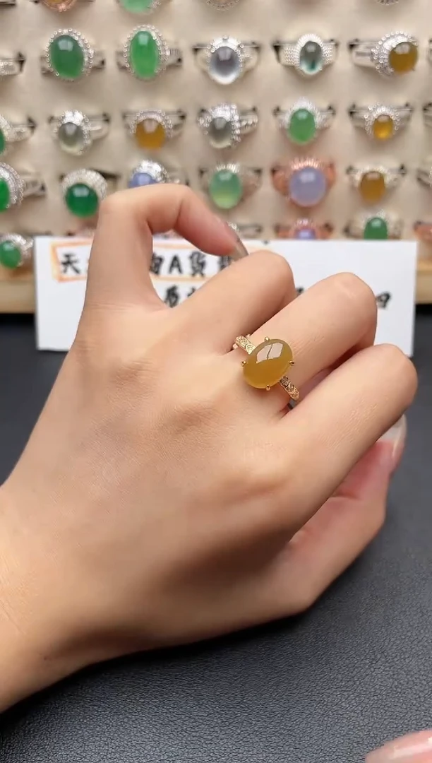 【闪购商品】翡翠戒指银S925镶嵌一物一证一礼盒