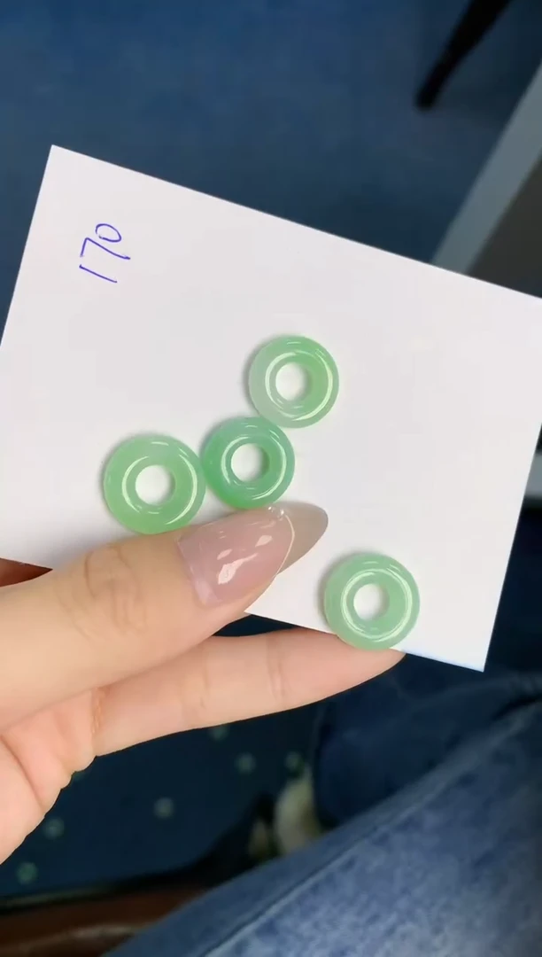 【闪购商品】翡翠颈饰未镶嵌多样性发其一