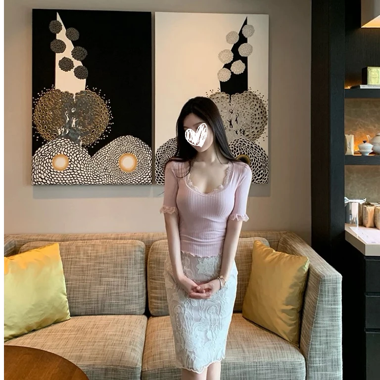 极简系列 法式蕾丝舒适百搭上衣纯欲风针织T恤