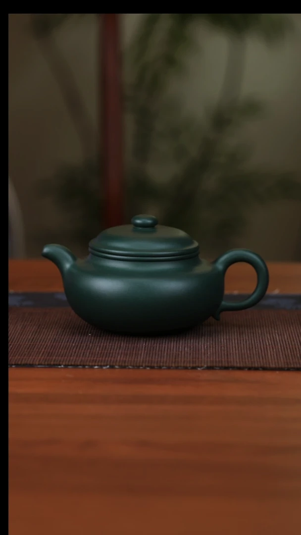 茶壶紫砂、**人陆欣杨仿古壶