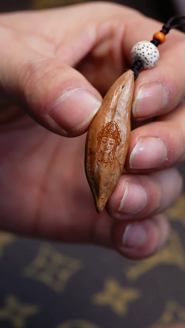 【闪购商品】桃核手串苏工橄榄核