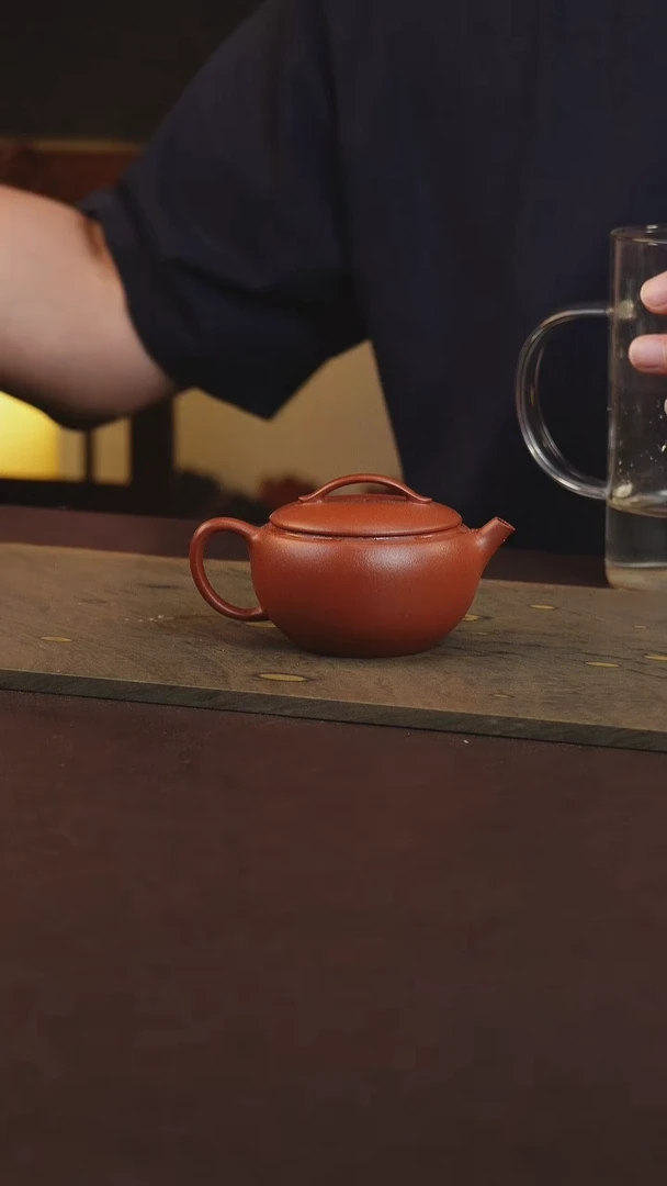 茶壶朱泥半手·汉瓦 朱泥