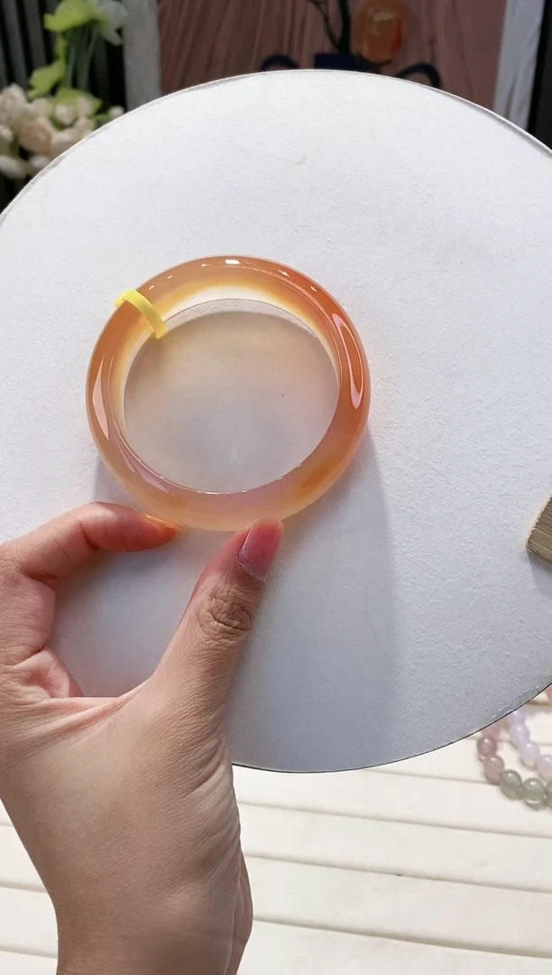 手镯玛瑙/玉髓未镶嵌65-61.5