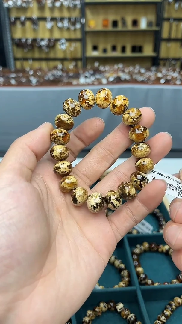 裸石琥珀未镶嵌抚顺琥珀13+多样性发其一