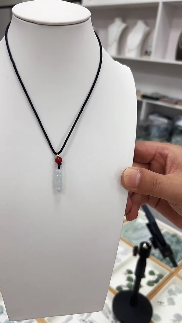 吊坠(不含链)未镶嵌翡翠天然A货翡翠竹节（多样性发一）