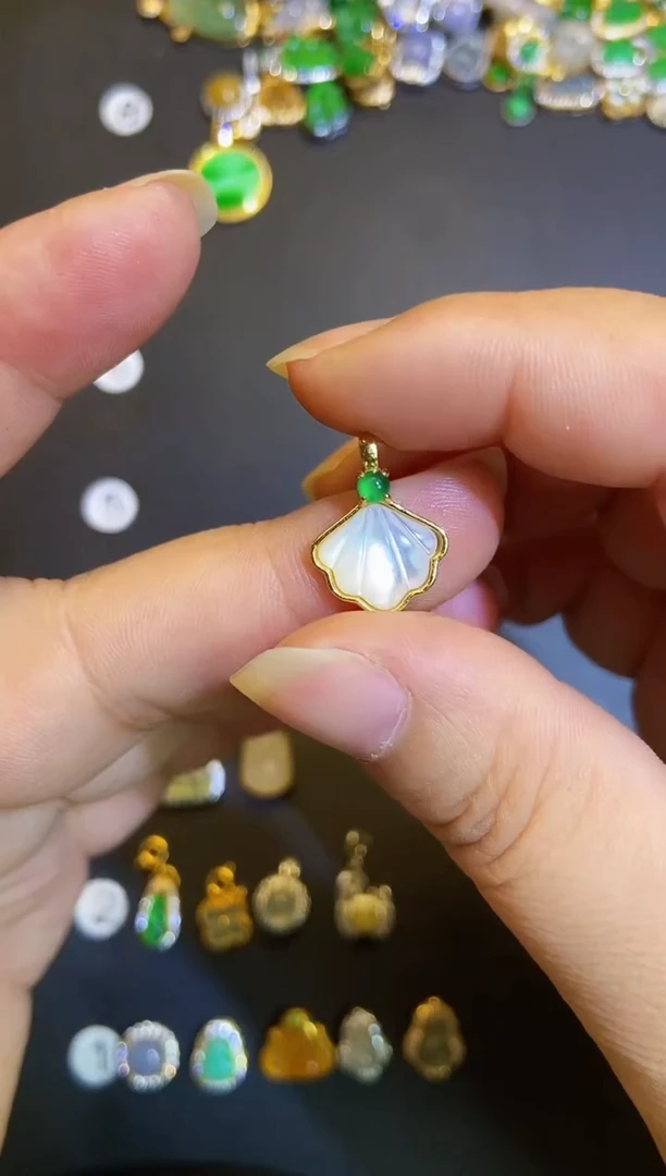 吊坠(不含链)银S925镶嵌翡翠1