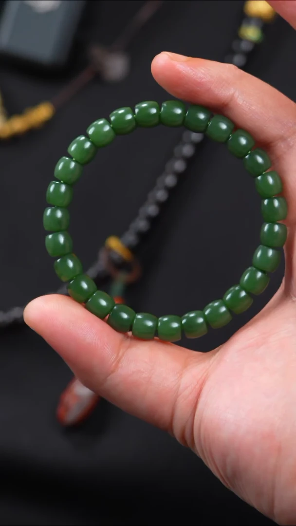 手链未镶嵌和田玉8mm碧玉