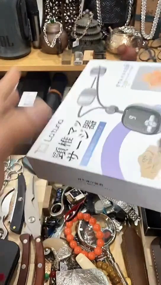 瓷片闪购商品  如图所示