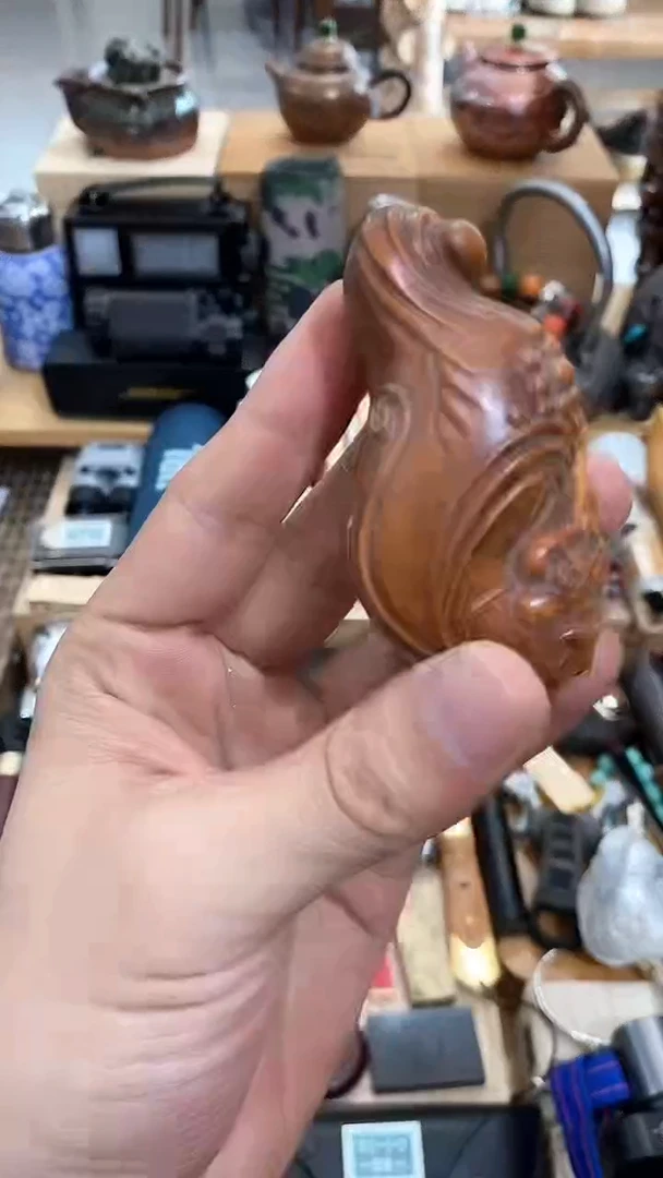 瓷片闪购商品  如图所示