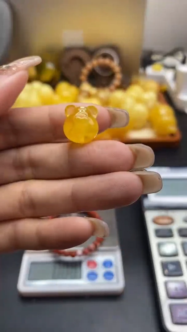 琥珀未镶嵌珠宝奇石2945