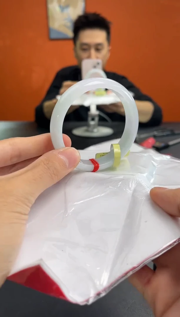 未镶嵌手镯翡翠10  57