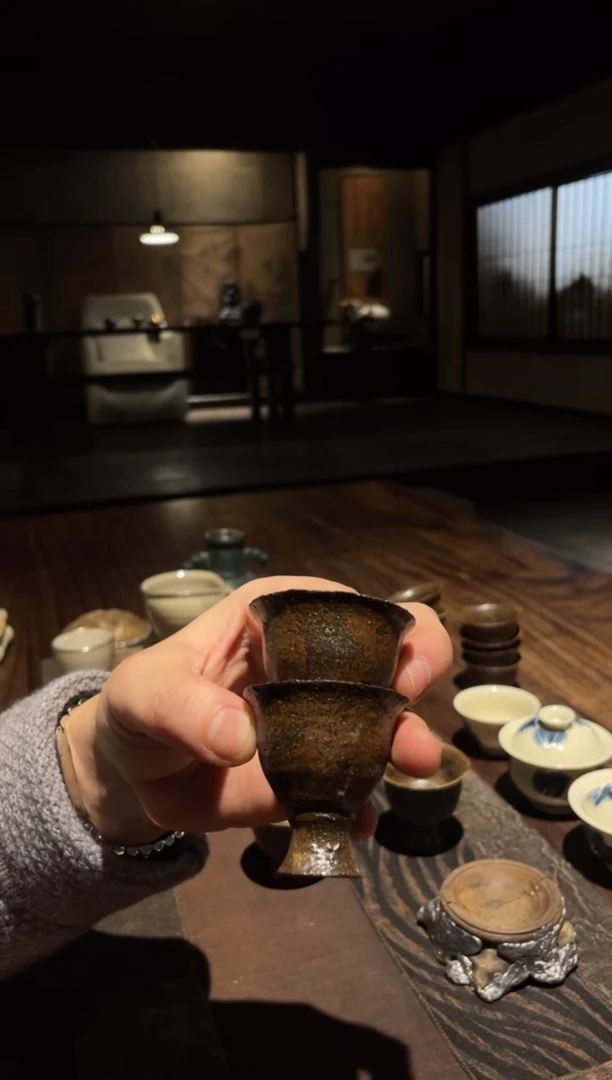 【闪购商品】0凡戴克棕高足杯2只款........