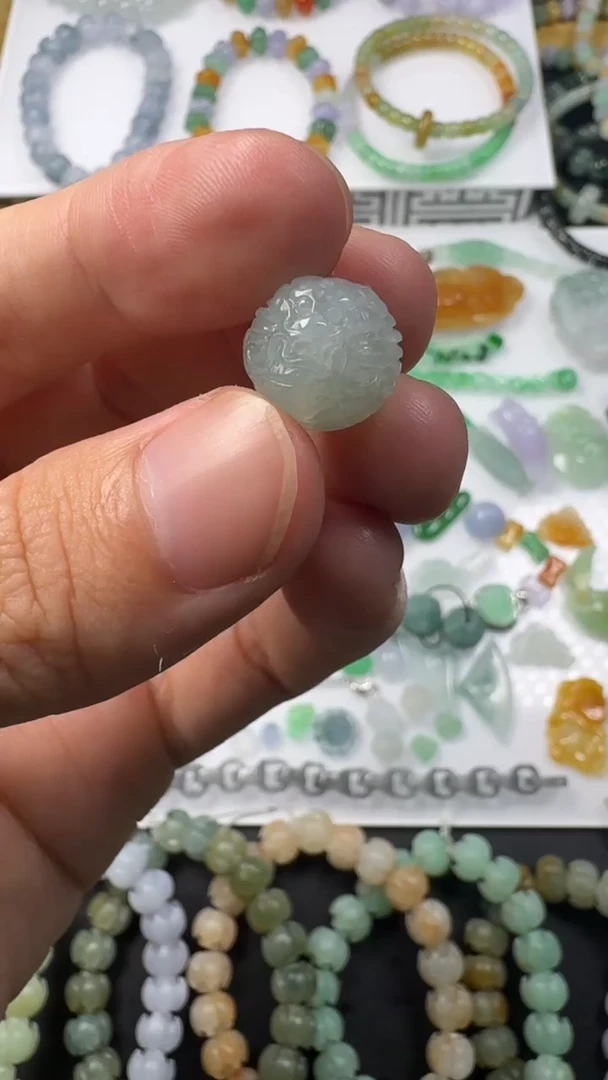 颈饰未镶嵌翡翠【闪购商品】 天然翡翠