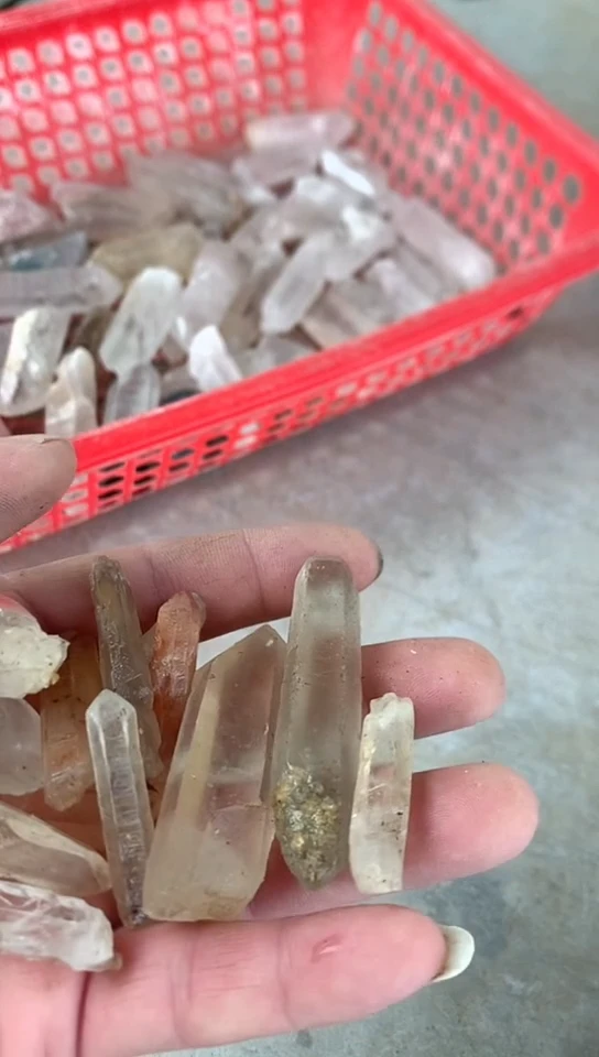 【闪购商品】水晶，未镶嵌斐然，水晶