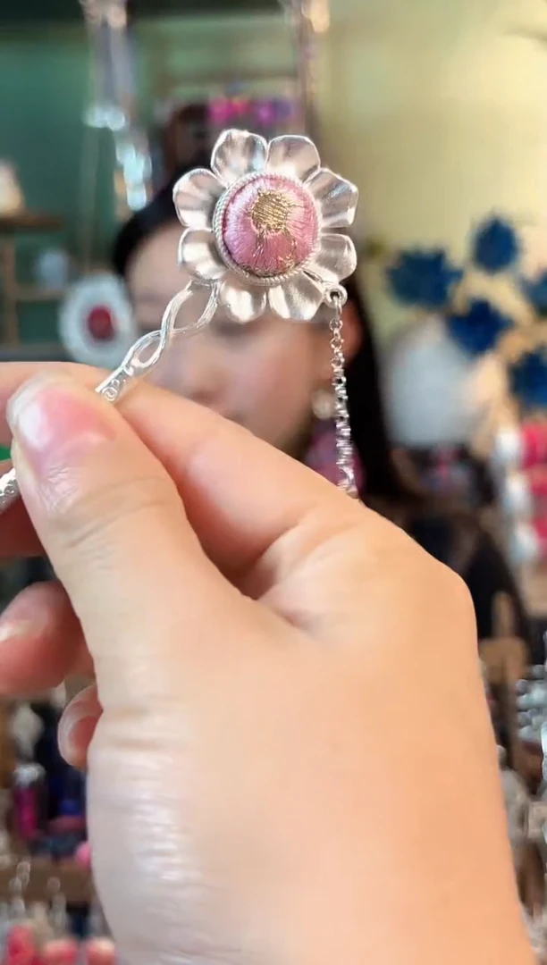 织绣彩云南阁非遗老绣332