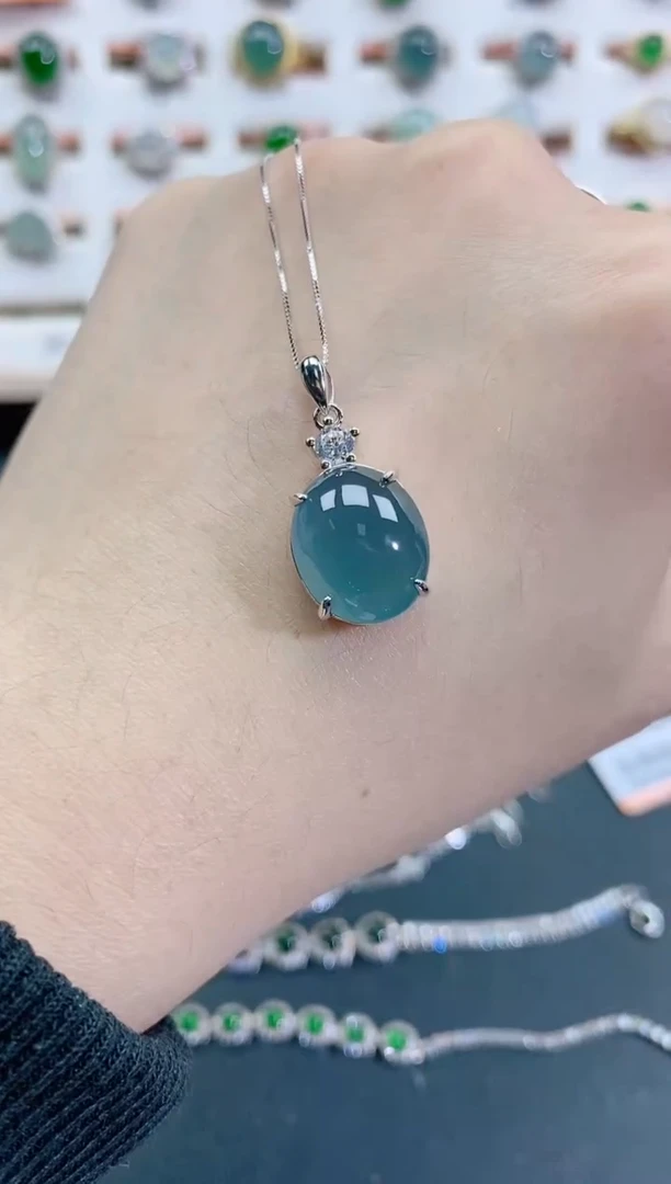 颈饰银S925镶嵌翡翠天然翡翠