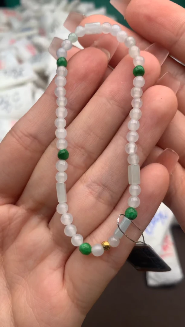【闪购商品】翡翠手串未镶嵌一