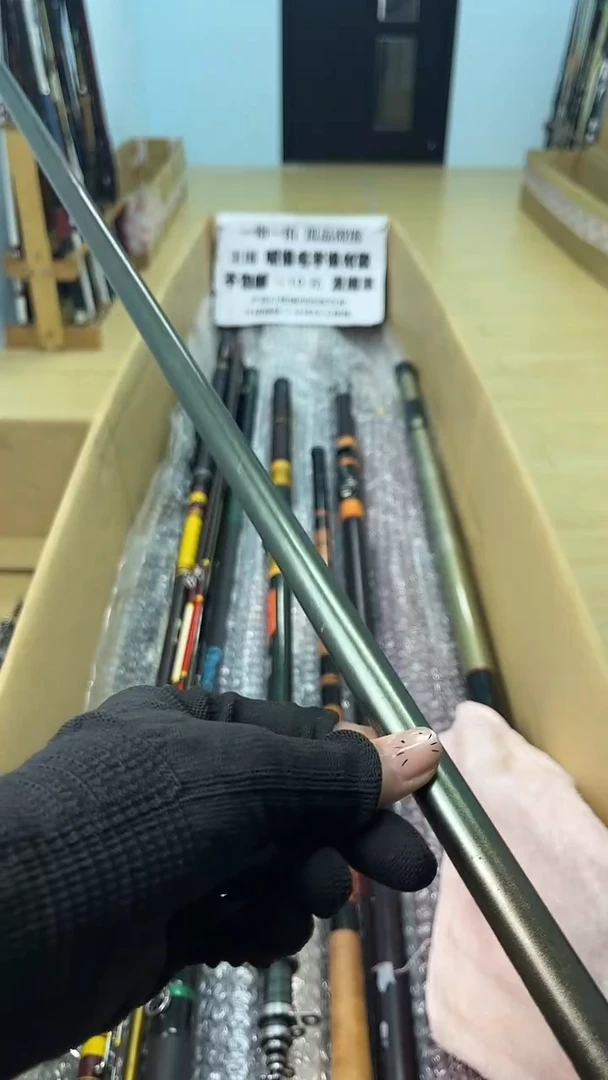 T*T孤品微瑕疵，以直播间讲解为准，+10元，发顺丰，慎拍。