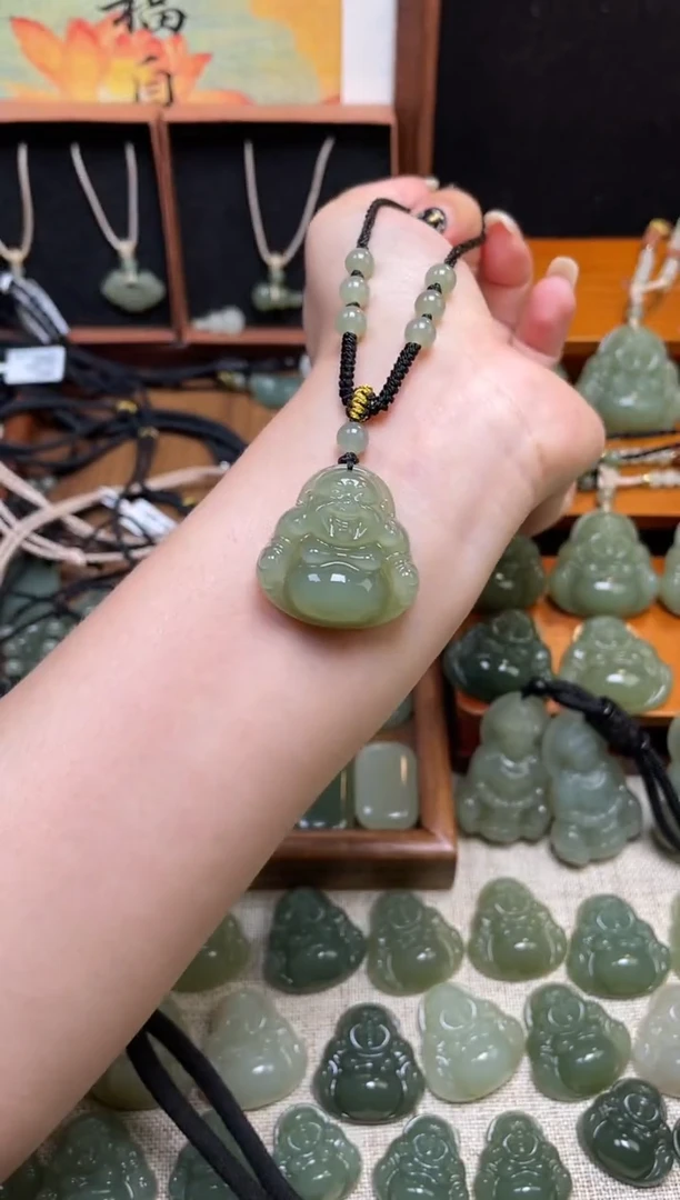 颈饰未镶嵌和田玉30
