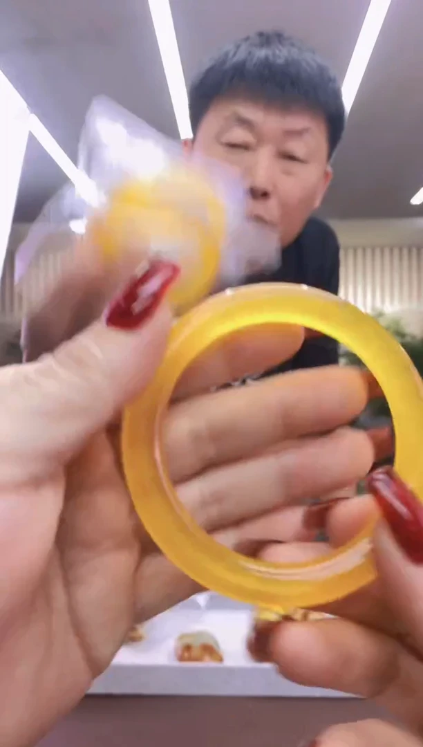 【闪购商品】岫玉手镯未镶嵌多样式发货随机发一