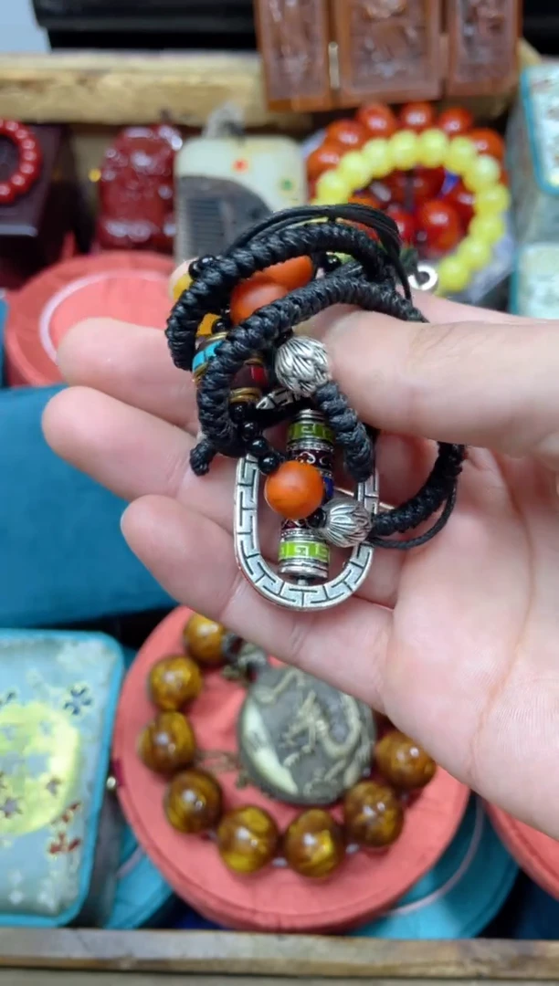 【闪购商品】琥珀手链未镶嵌点击链接下单即可