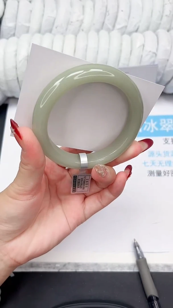 未镶嵌手镯石英质玉21-56.3D