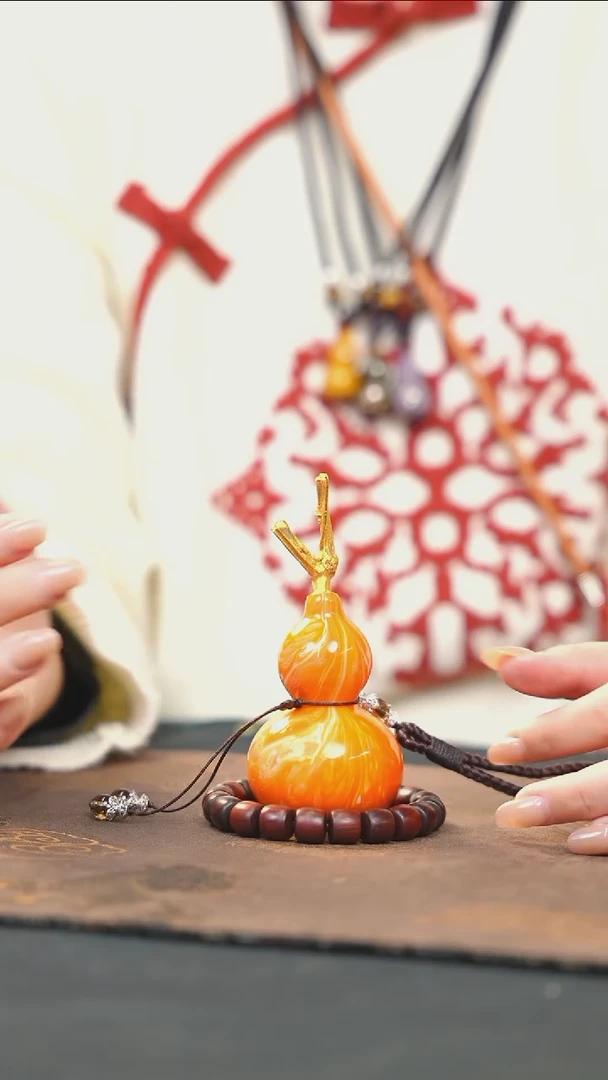 【闪购商品】RZ269漂漆精致小手捻{未开口}