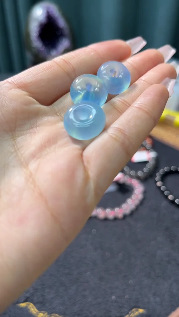 【闪购商品】海蓝宝石颈饰未镶嵌321多样性发其一