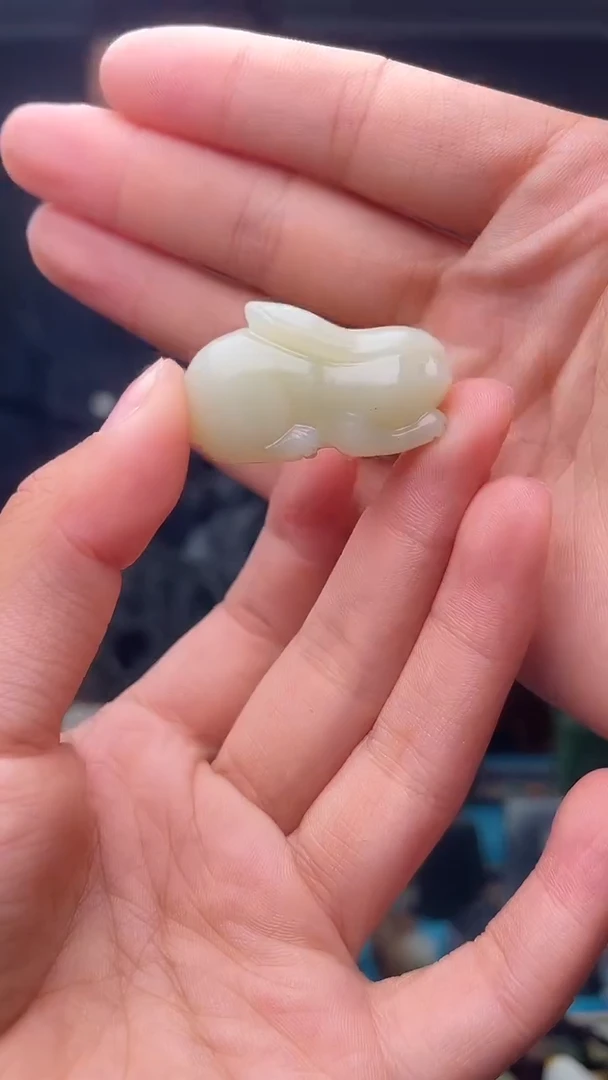 未镶嵌和田玉挂件1