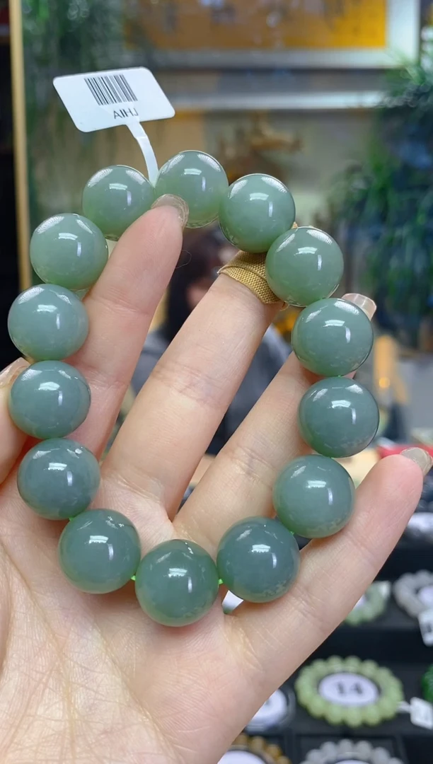 未镶嵌手串和田玉卡16