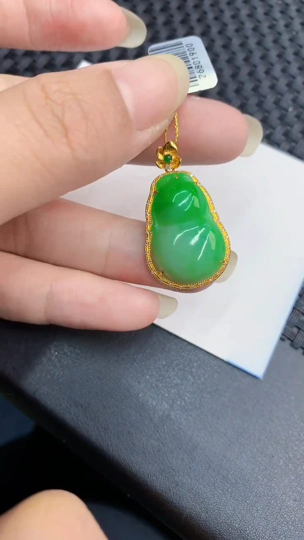 【闪购商品】翡翠颈饰18K金镶嵌            8