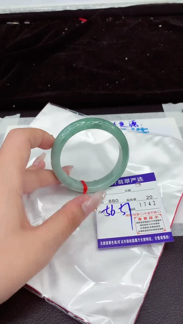 翡翠手镯未镶嵌11111111