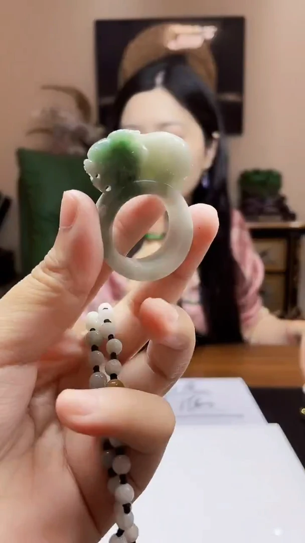 未镶嵌定制翡翠吊坠106