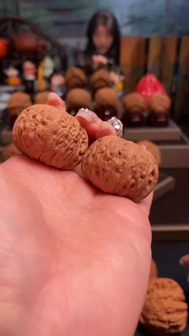 【闪购商品】文玩核桃吊坠K334铁锤37