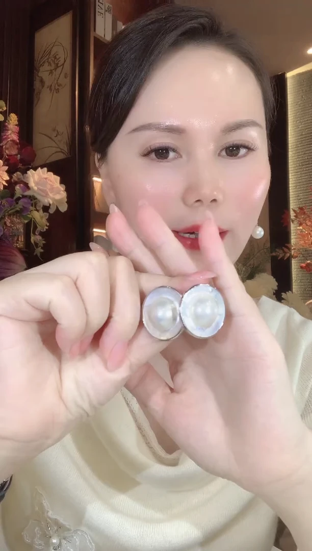 18K金镶嵌耳饰拼合珍珠（马贝珠）D65 多样性发货一件